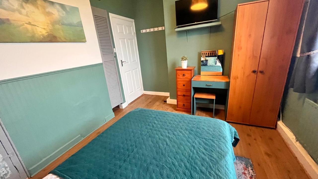 Wild Atlantic Stay Cottage غالواي المظهر الخارجي الصورة